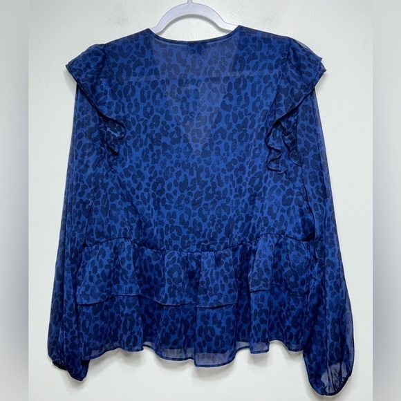 New! Torrid Blue Leopard Chiffon Ruffle Surplice Crop Blouse Size 1X - Picture 6 of 11